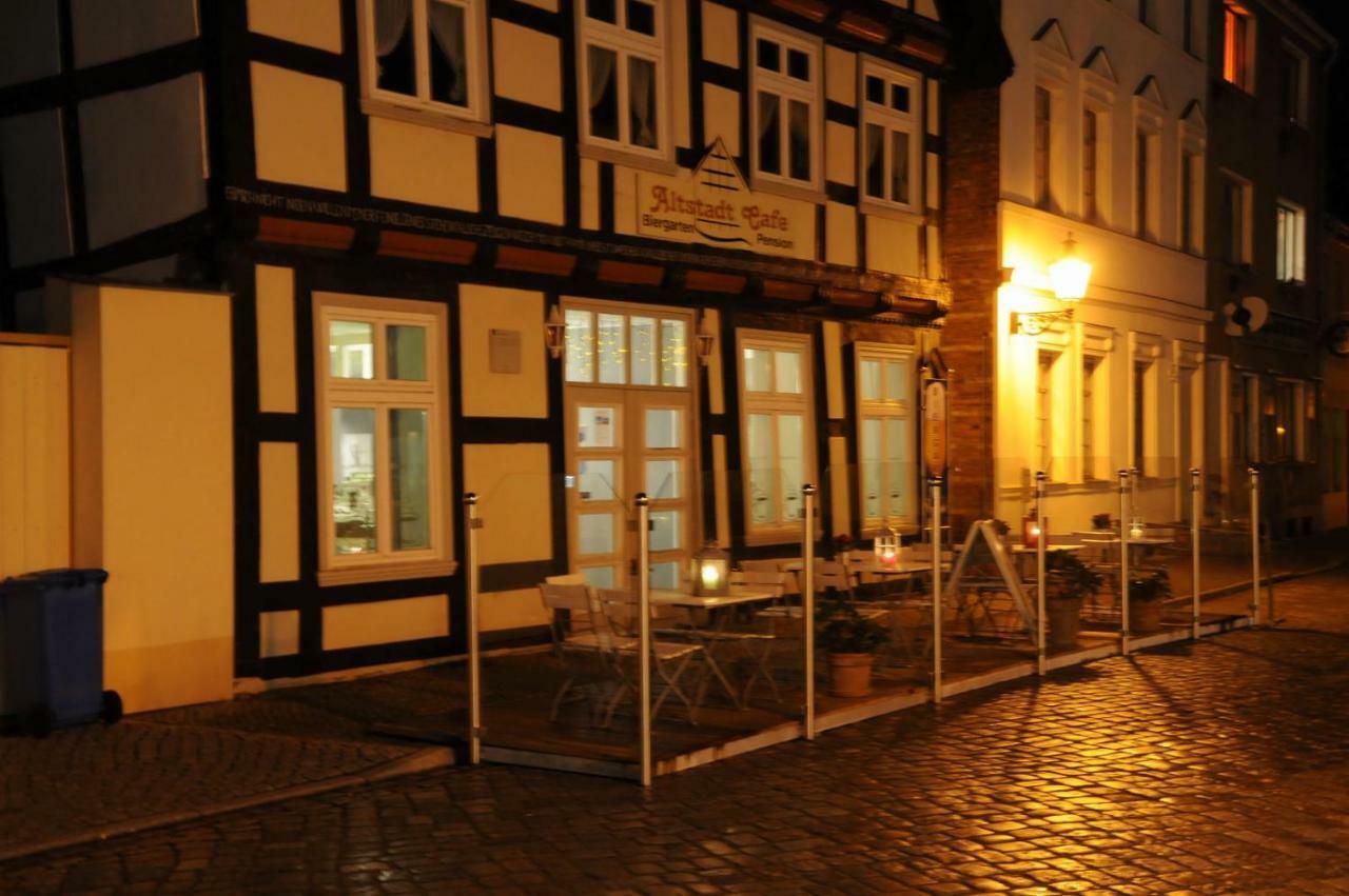 Altstadt Cafe 哈弗尔贝格 外观 照片
